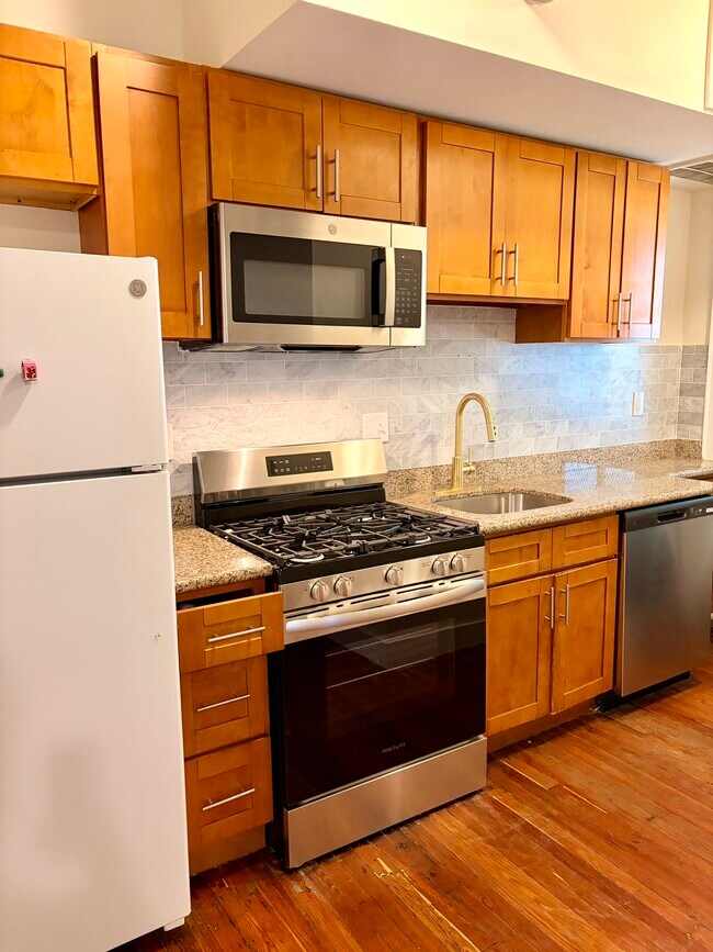 Foto del edificio - 3511 Baring St