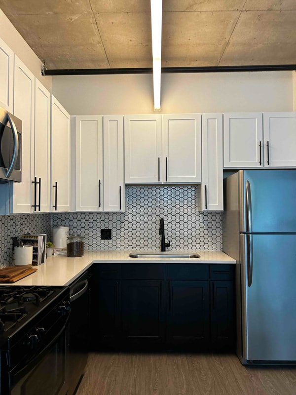 Photo - 1530 S State St Apartment