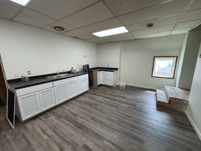 Foto del edificio - 2645 Juniper Ave