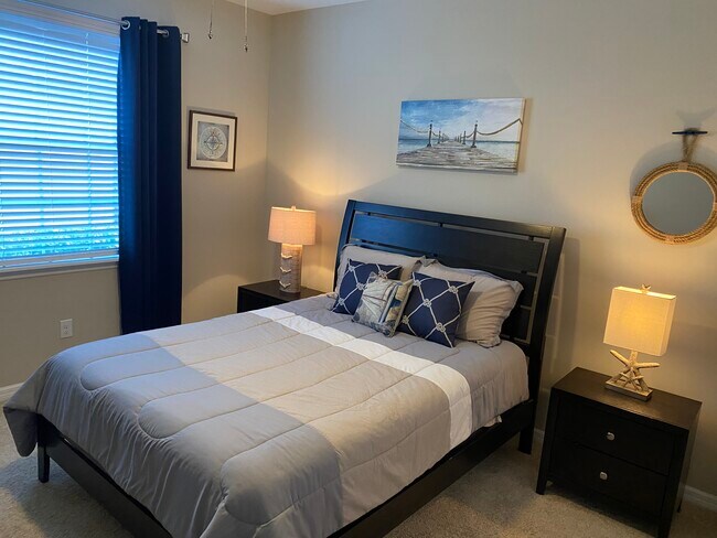 Building Photo - 13823 Messina Loop