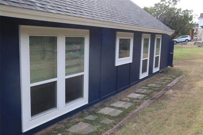 Foto del edificio - 10201 Longhorn Skyway