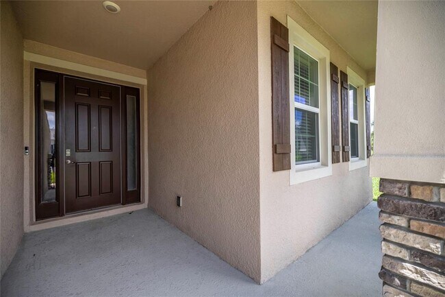 Building Photo - 8810 SW 63rd Ave