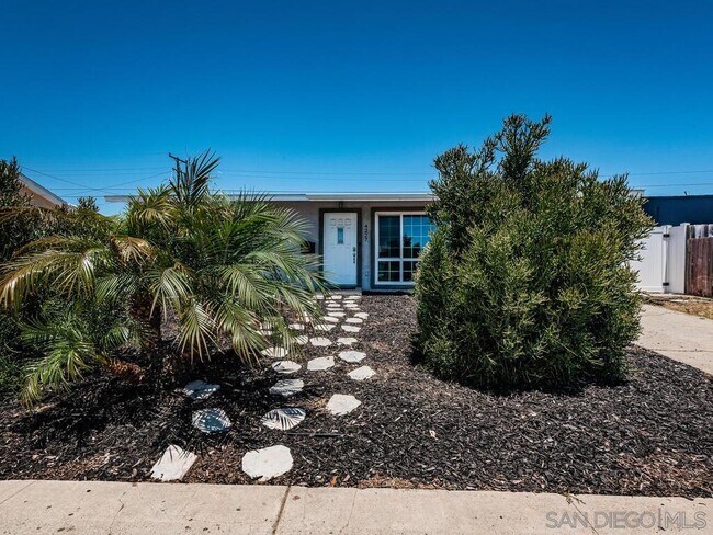 Foto del edificio - 4227 Clairemont Dr