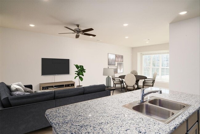 Building Photo - 12611 Taymouth Manor Dr