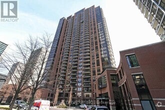 Building Photo - 33-2633 Sheppard Ave E