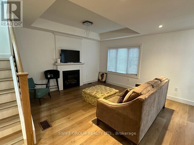 Photo du bâtiment - 1312 14th Ave E