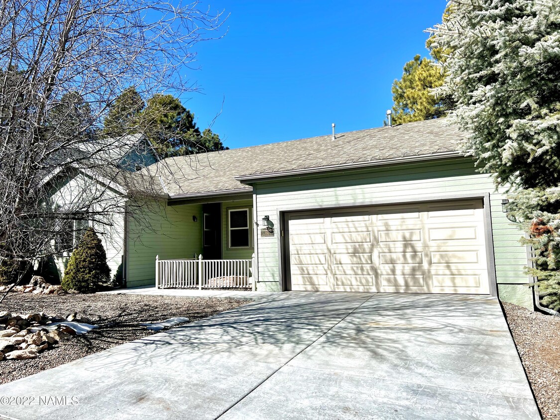 Primary Photo - 942 W Weston Trail