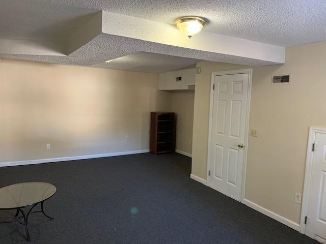 Building Photo - 1527 Rainbow Rd