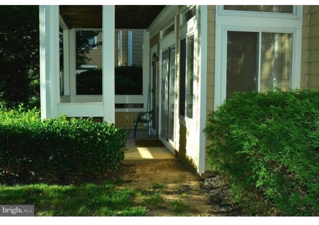 Building Photo - 12284 Fort Buffalo Cir