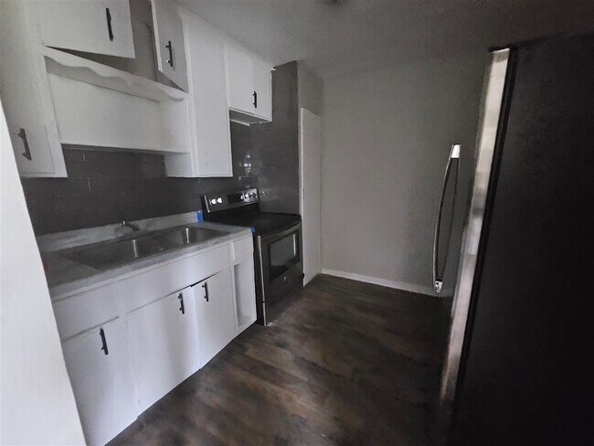 Foto del edificio - 102 SW 25th St
