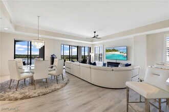 Building Photo - 10733 Mirasol Dr