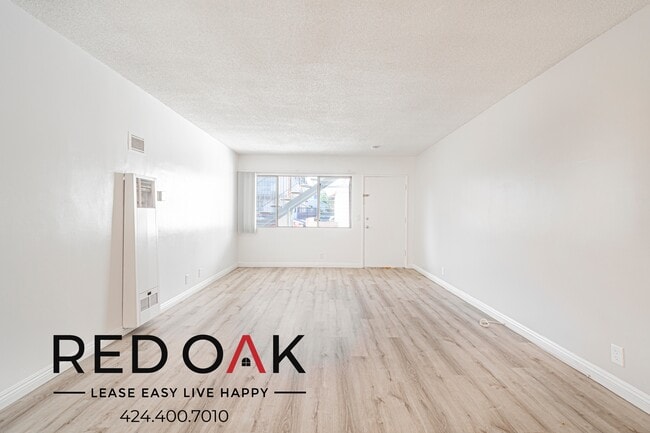 Building Photo - 500 S Eremland Dr