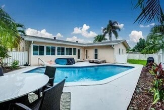 Building Photo - 3170 NW 68th Ct