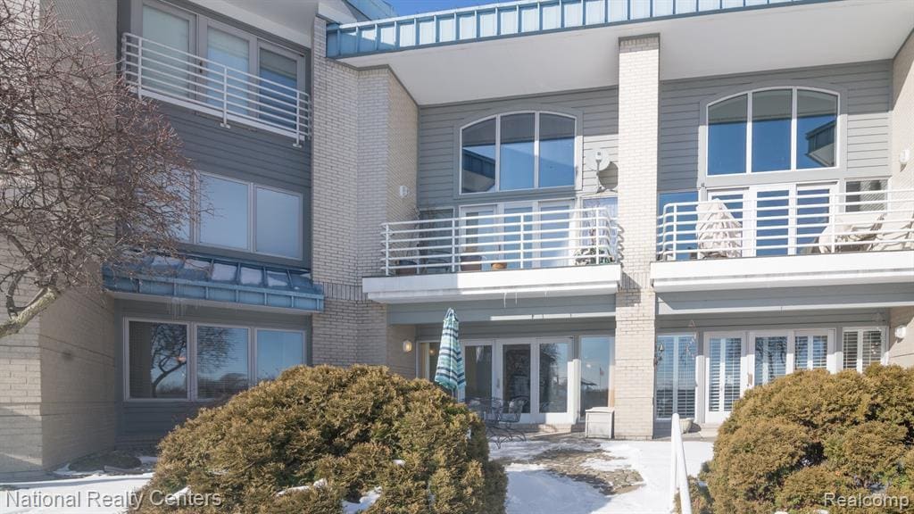 26 Kreger Dr, Wyandotte, MI 48192 Condo for Rent in Wyandotte, MI