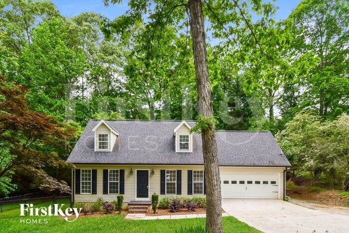 Primary Photo - 3710 Newport Dr