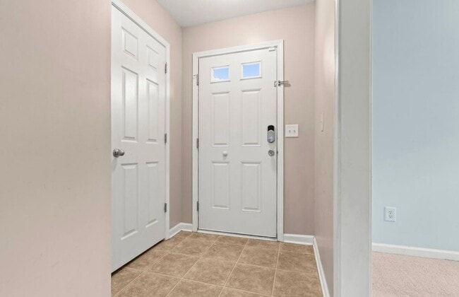 Foto del edificio - Hunter's Crossing - 4 Beds, 3 Baths