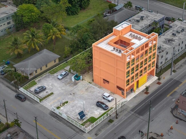 Foto del edificio - 123 NW 14th St