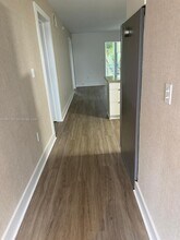 Building Photo - 201 Galen Dr