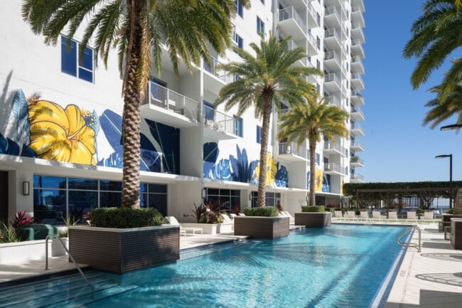 Building Photo - ParkLine Palm Beaches