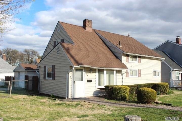 Primary Photo - 164 Bloomingdale Rd