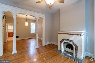 Building Photo - 1221 Marlborough St