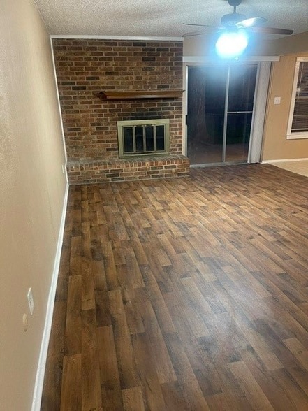 Building Photo - 6333 Scott Ct