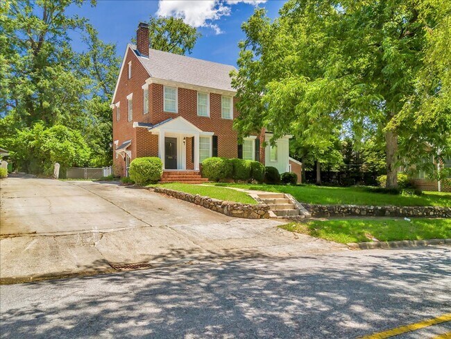 Foto del edificio - 3551 Overlook Ave