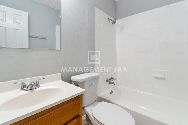 Building Photo - 2255 W 13th St