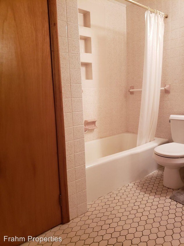 Primary Photo - 3 br, 2 bath House - 1426 Bainbridge Street