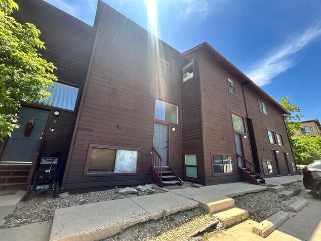 Building Photo - Hidden Gem in Downtown Boulder! 3 Bed 2 Bath Condo Available