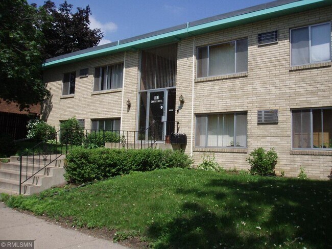 Foto del edificio - 553 1st Ave S