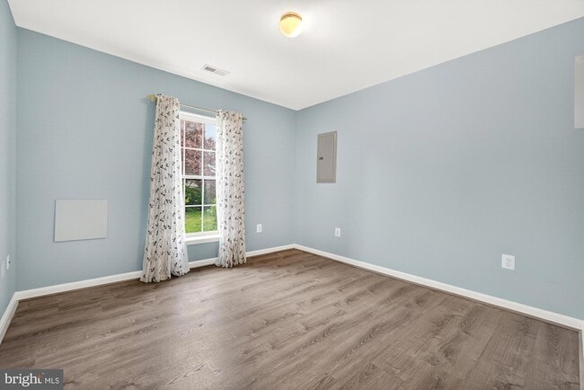Building Photo - 2572 Carrington Way