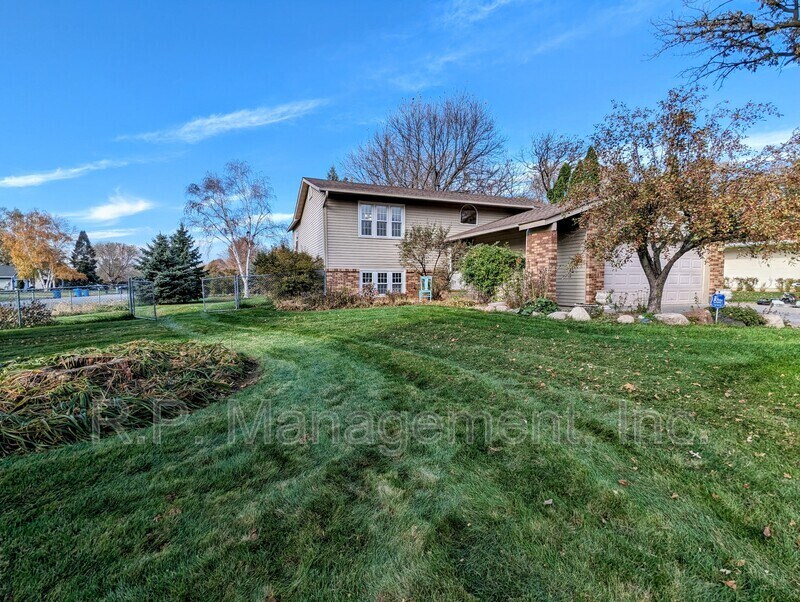 4289 Braddock Trail, Eagan, MN 55123 House Rental in Eagan, MN