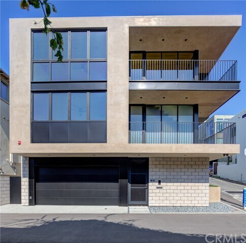Building Photo - 1612 Ocean Dr