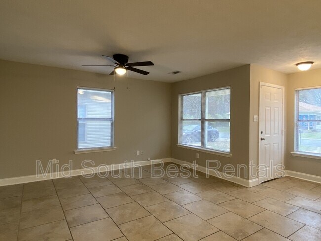 Building Photo - 316 Bellewood Ln