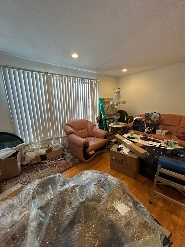 Foto del edificio - 22 Broadlawn Park