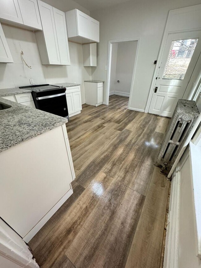 Spacious 5 bedroom / 1.5 bathroom Alquileres en Reading, PA