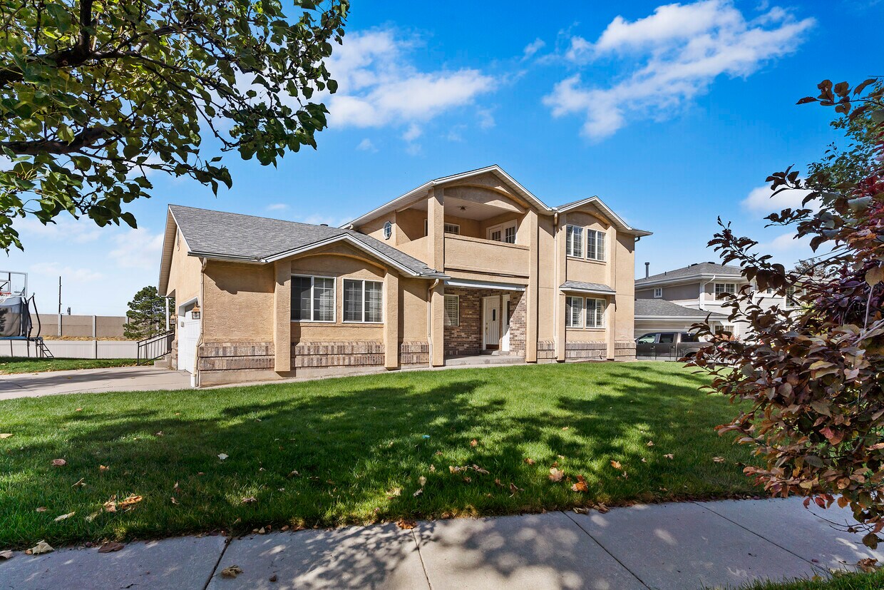 Foto principal - 3666 Pearblossom Cir