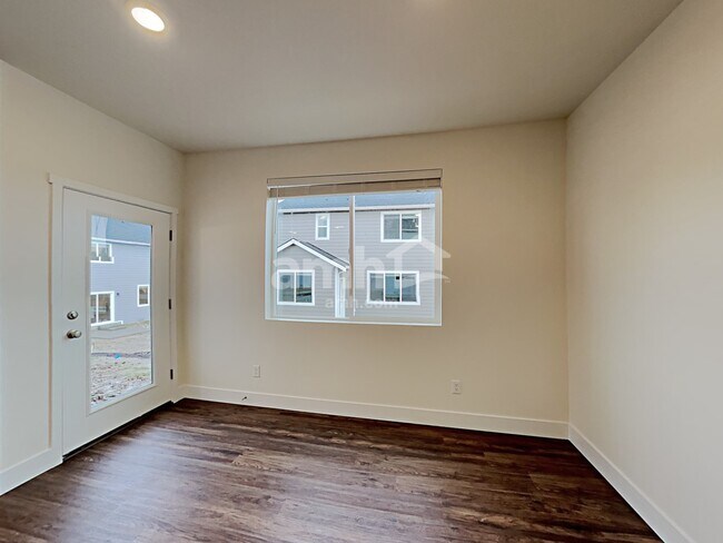 Building Photo - 19307 17th Ave Ct E
