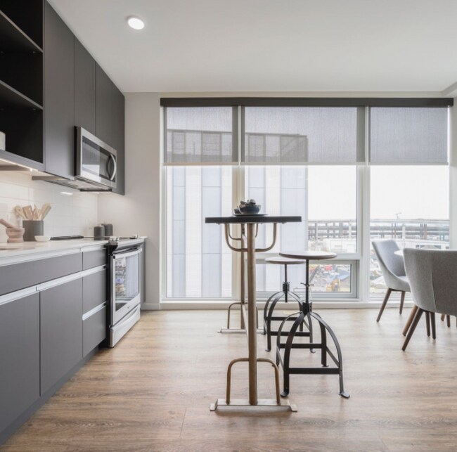 Foto del edificio - 510 Rutherford Ave