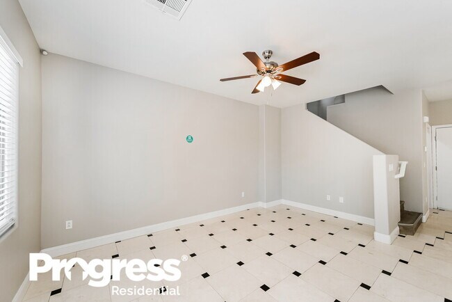 Foto del edificio - 5465 Tinker Toy Ave