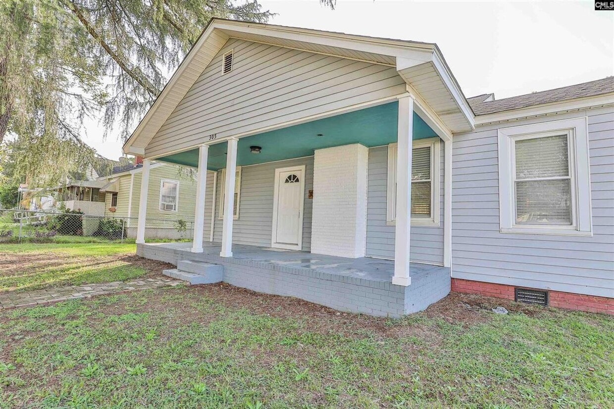 Primary Photo - Adorable 3BR/1.5BA Renovated Bungalow Near...