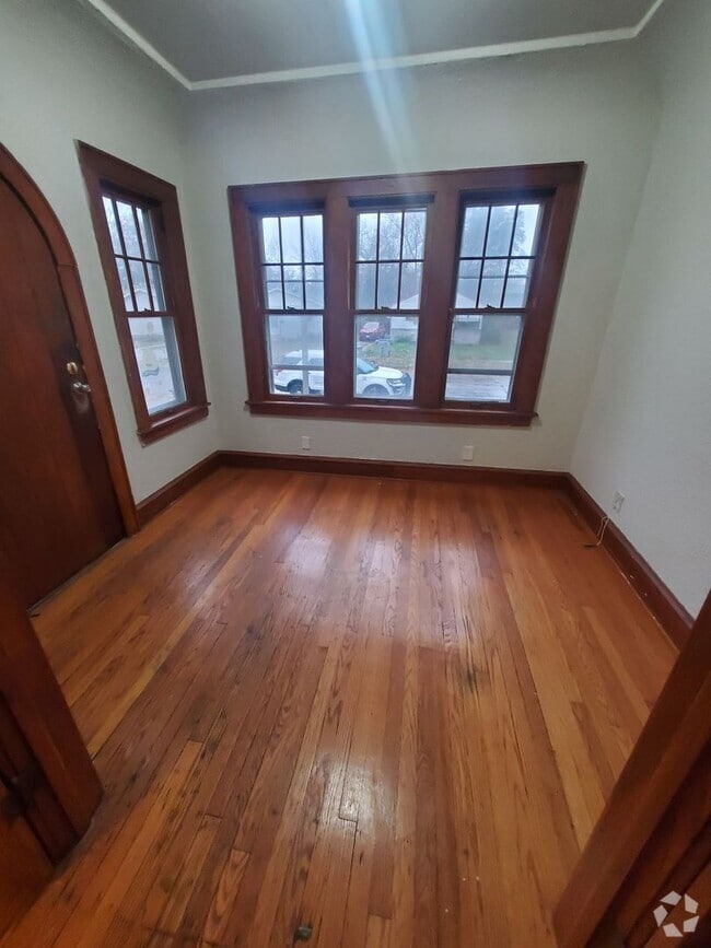 Building Photo - 4852-4854-4854 N 48th St