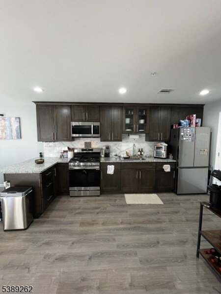 Foto del edificio - 307 Caldwell Ave