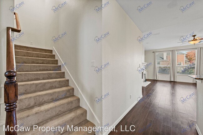 Foto del edificio - 4 br, 2.5 bath House - 5117 Holly Hock Ln.