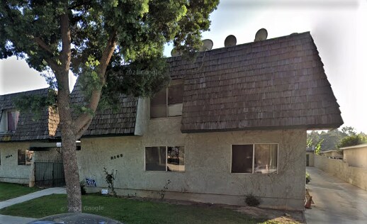 Building Photo - 8140 Hill Dr