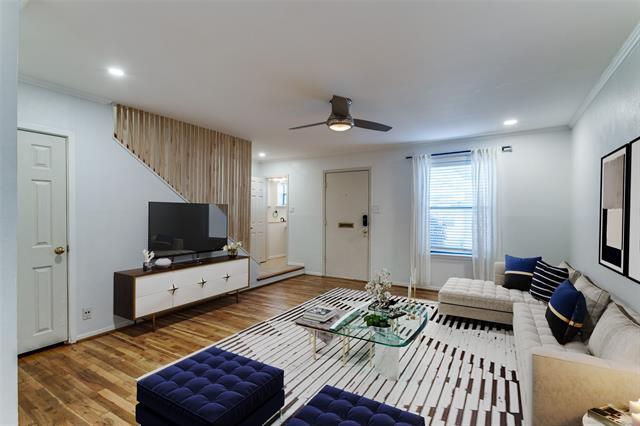 Foto del edificio - 4906 N Hall St
