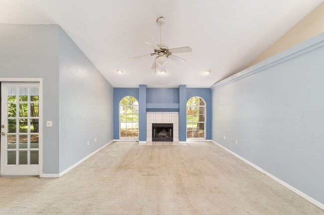 Building Photo - 4105 NW 35th St