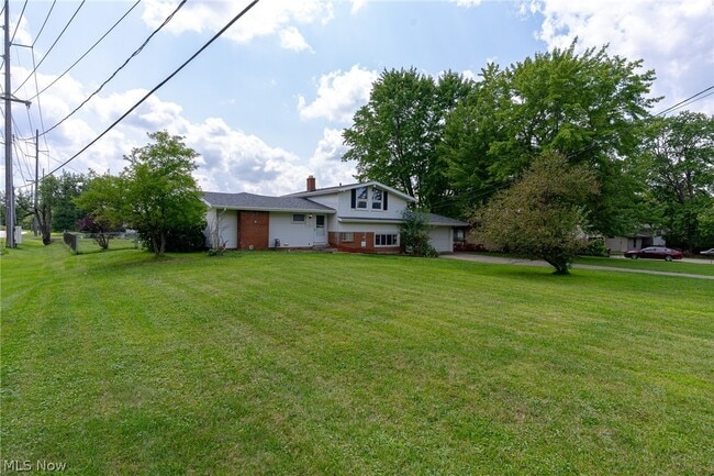 Building Photo - 9081 Royalton Rd