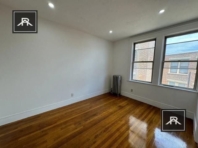 Foto principal - 1 bedroom in Allston MA 02134